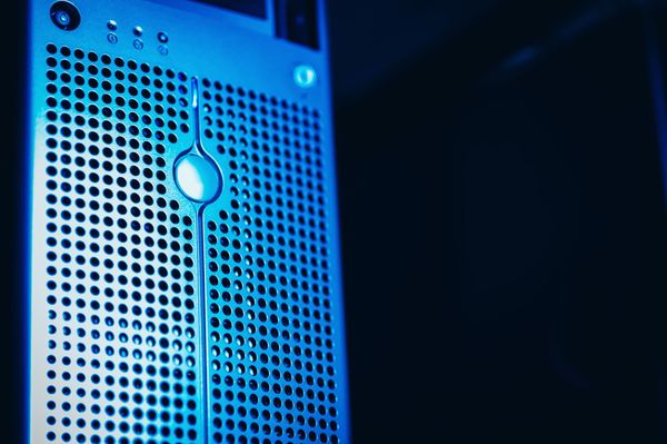 Hosted VoIP vs On-Premise VoIP: What Is the Difference and Which Is Right for a Business?