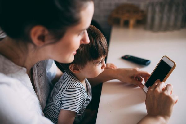 How Many Devices Can Share a Broadband Connection?