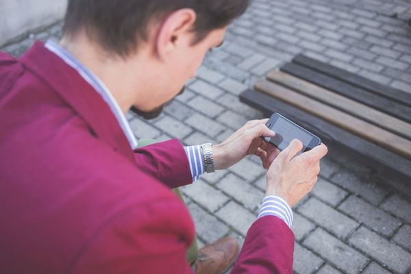 How to Check Mobile Network Coverage Before Signing a Contract