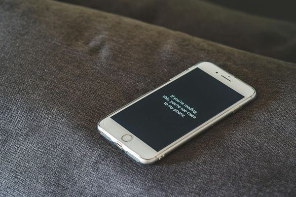 Mobile Signal Boosters: What Is Legal in the UK