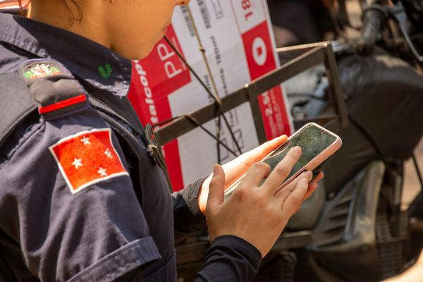 Buying a Second-Hand Mobile in the UK: What to Check