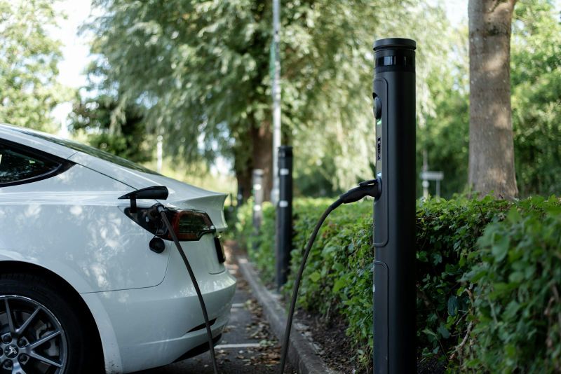 Best EV Home Charger UK 2026: Top Picks, Costs & £350 OZEV Grant post image