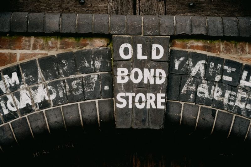 UK Gilts and Bonds 2026: How to Buy, How They're Taxed, and What to Watch post image