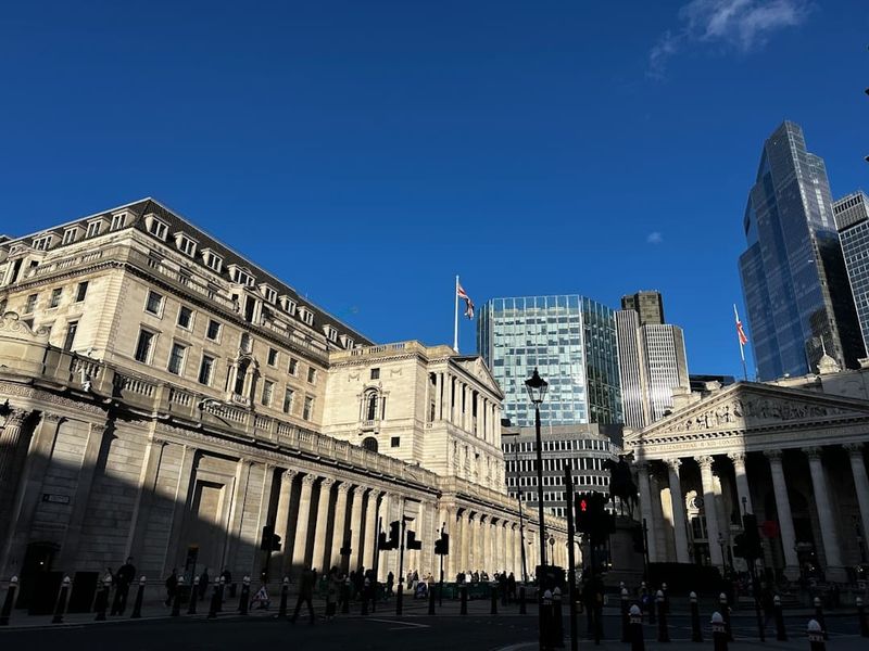 Corporate Banking Software UK 2026: Bottomline, Kyriba, Open Banking, SWIFT post image