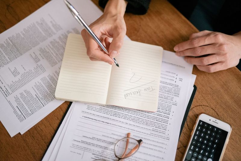 New Ofcom Rules on Mobile Mid-Contract Price Rises from 2025 post image