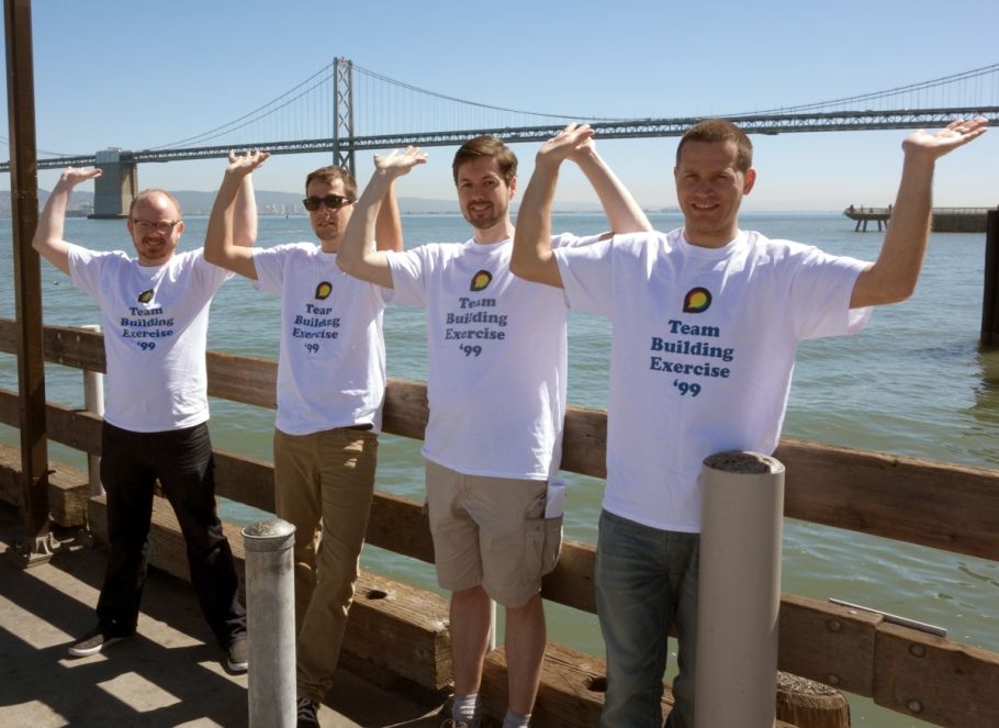 discourse-team-building-bridge-holders