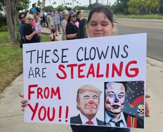 Progressive organizers in the Rio Grande Valley find new footing as they protest to save ‘working-class’ programs