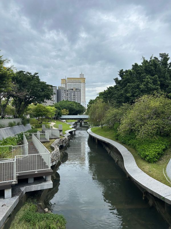 2025.07 / 止痛藥與受害者的禱告 /