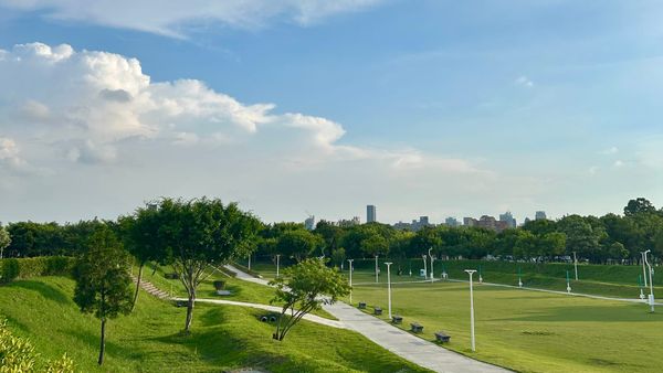 2025.09 / 主給你什麼禮物？ /