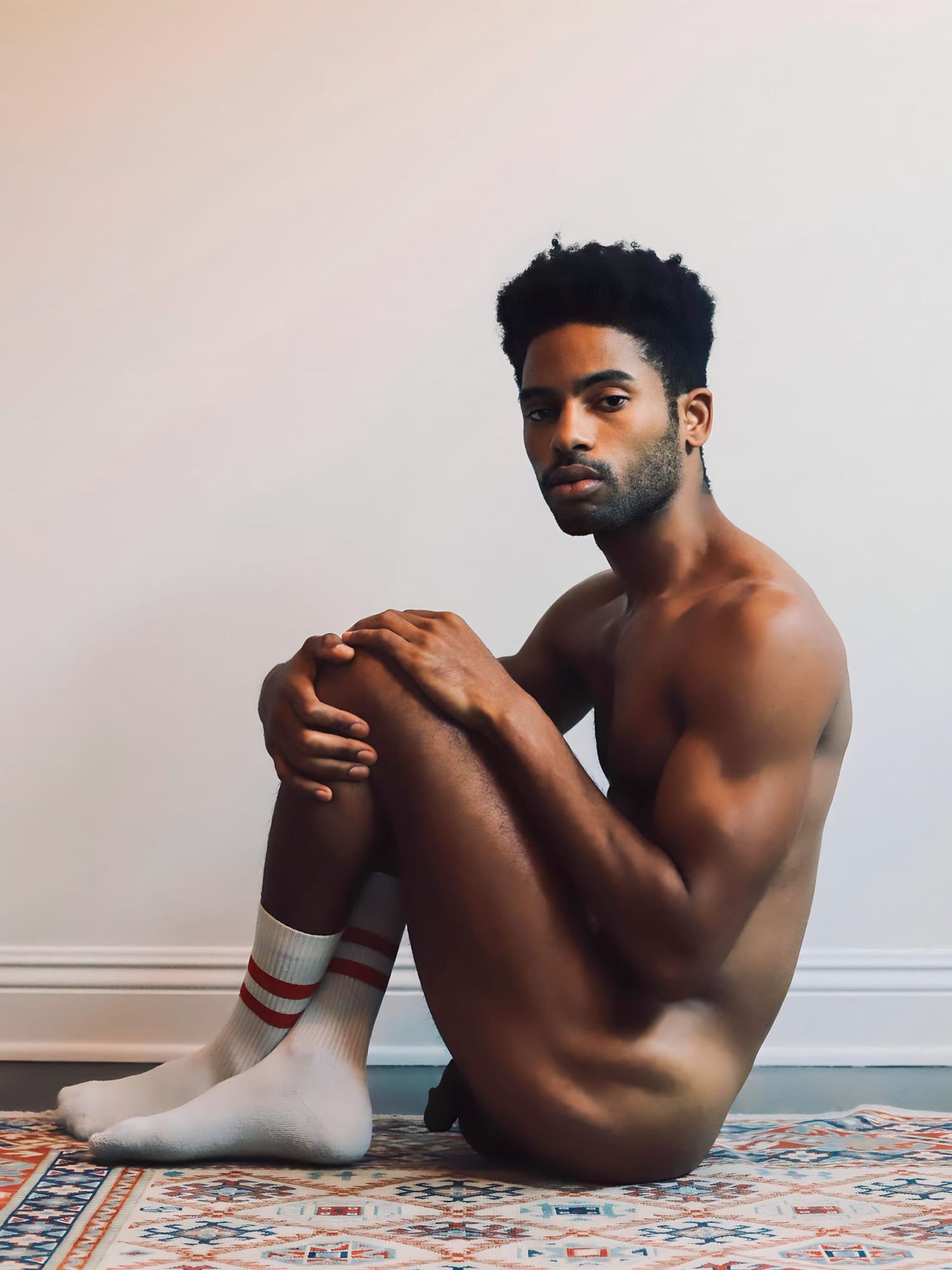 Why You’re Suddenly Seeing More “Naked Lifestyle” Articles