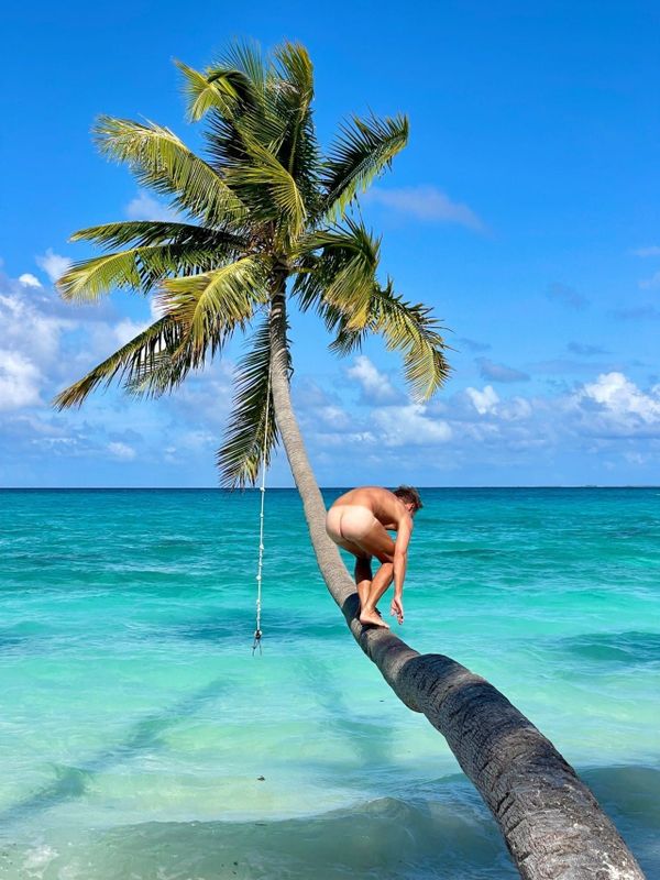 Play Today's Wordle - Sunday February 1, 2026