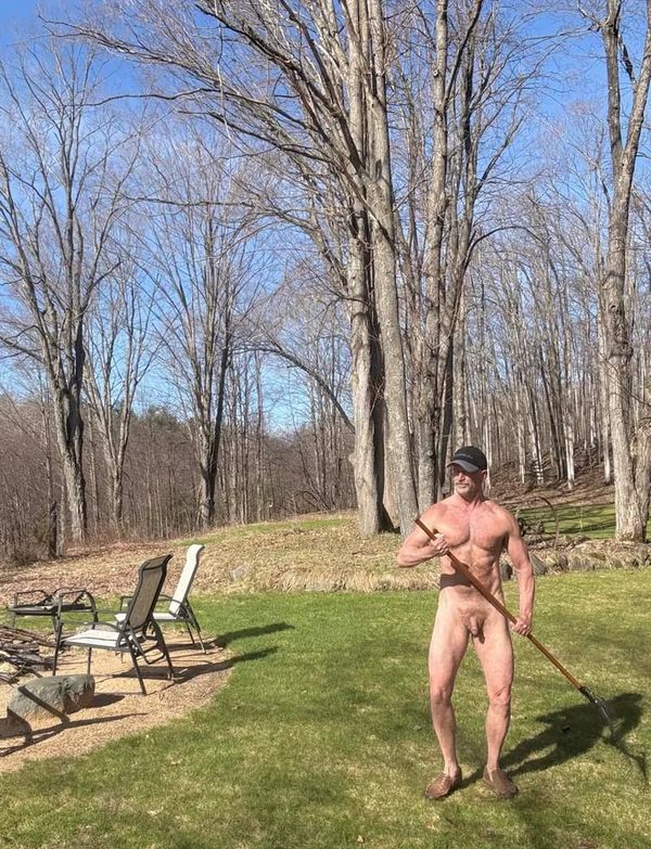 Play Today's Wordle - April 18, 2026