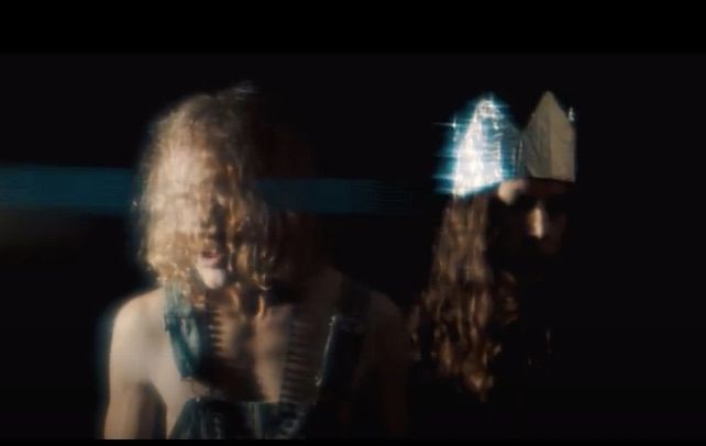 A still from Low's "Hey" video.