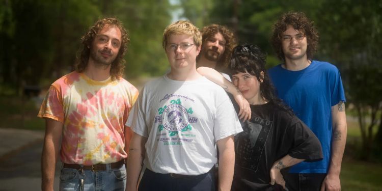 20 Opening Lyrics For Your Indie Country-Rock Band