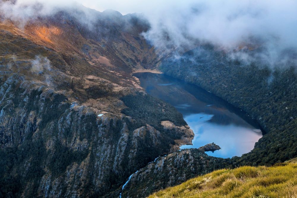 Photographic locations worth sweating for: Round Lake, Kahurangi National Park post image