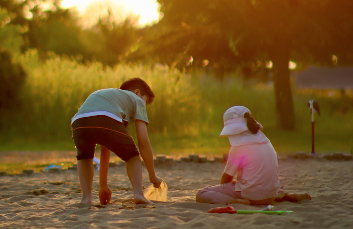 Why Do Koreans Ask “How Old Are You?” So Early?