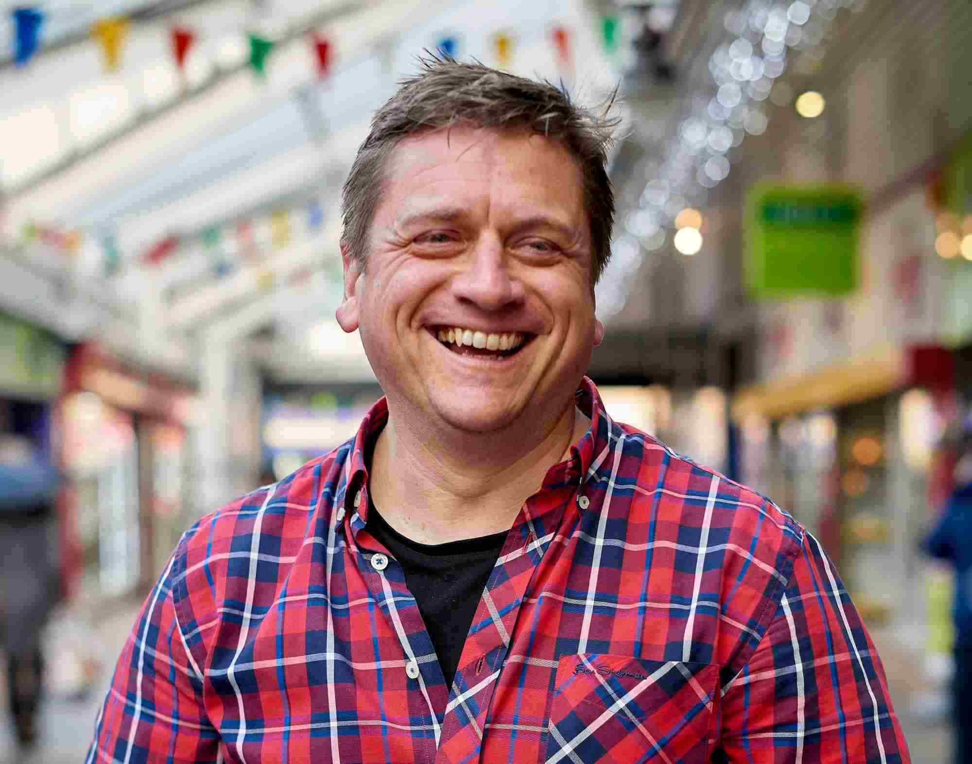 Simon-Paine--co-founder-and-CEO-of-PopUp-Business-School--2--1