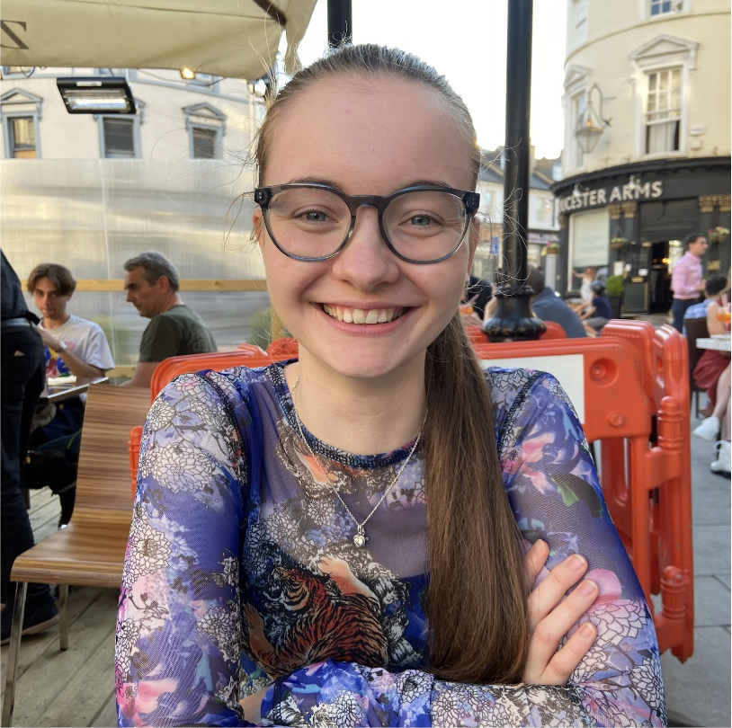 Evie Senior Data Analyst at Urban Jungle Insurance