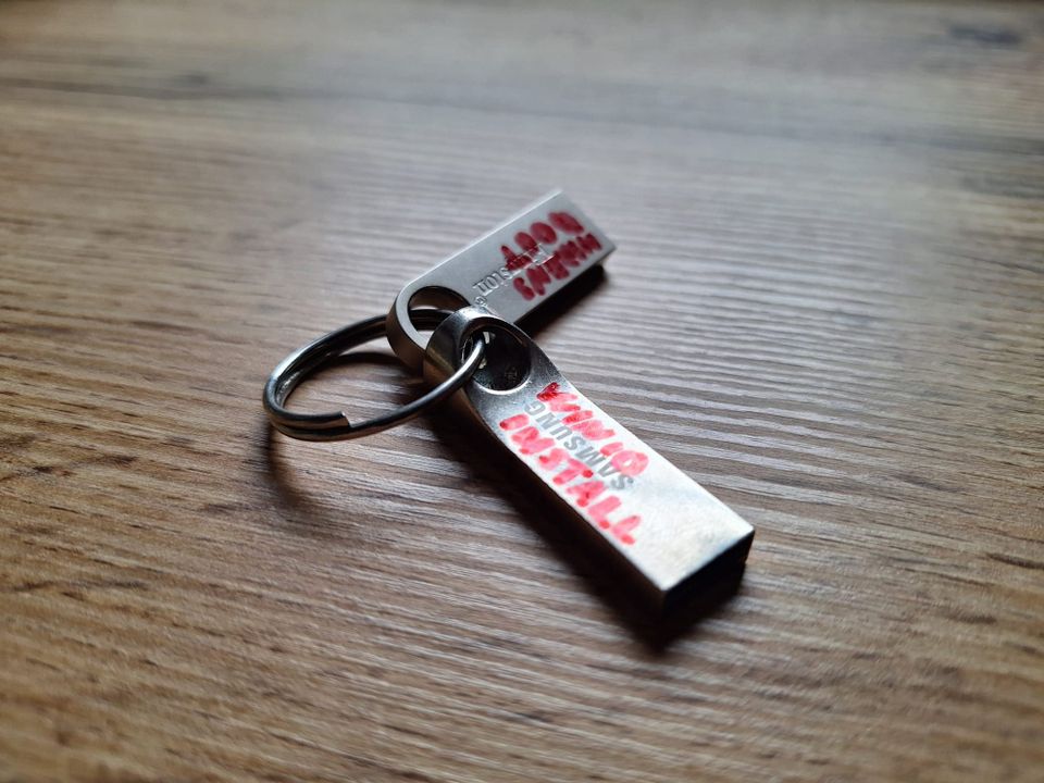 Use 2 old USB sticks to make yourself Windows repair tools for when the your computer crashes. It will happen.