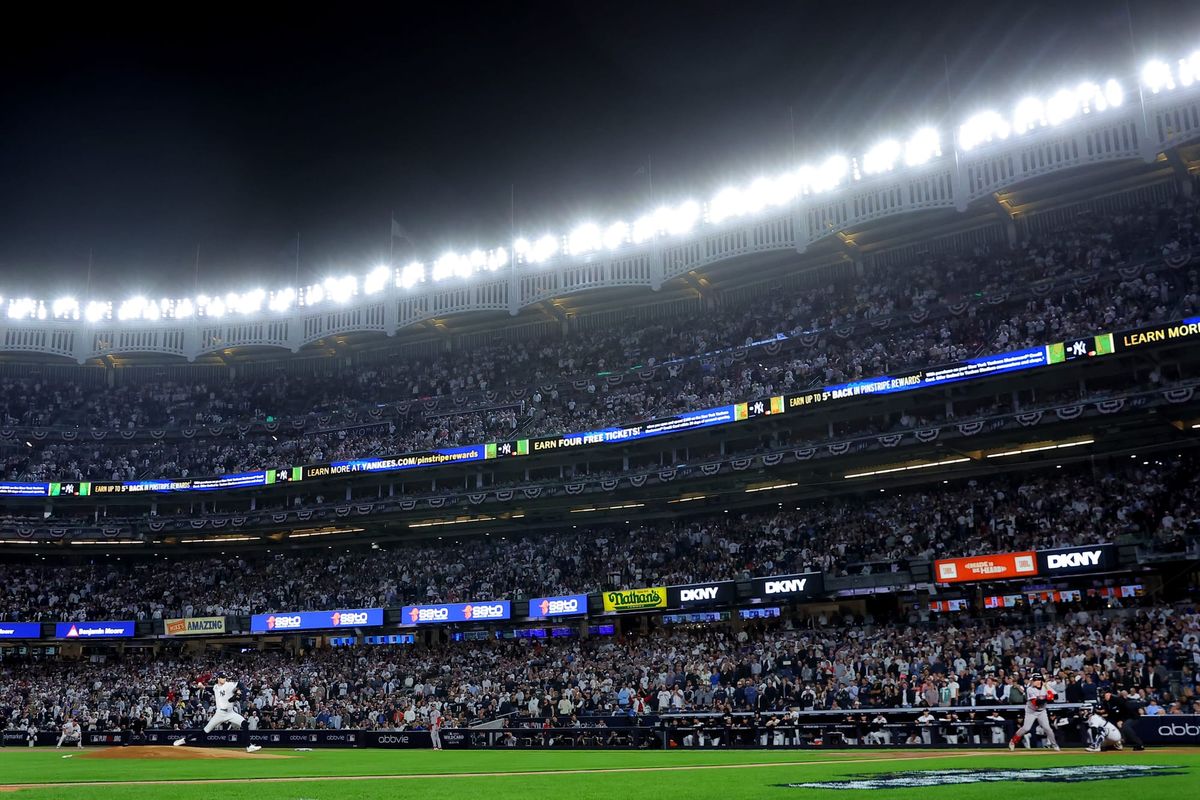 Starting Lineups for the Yankees and Red Sox — ALWCS G2