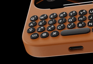 Animation panning across the Clicks keyboard case, showing an angled view of the keys being pressed