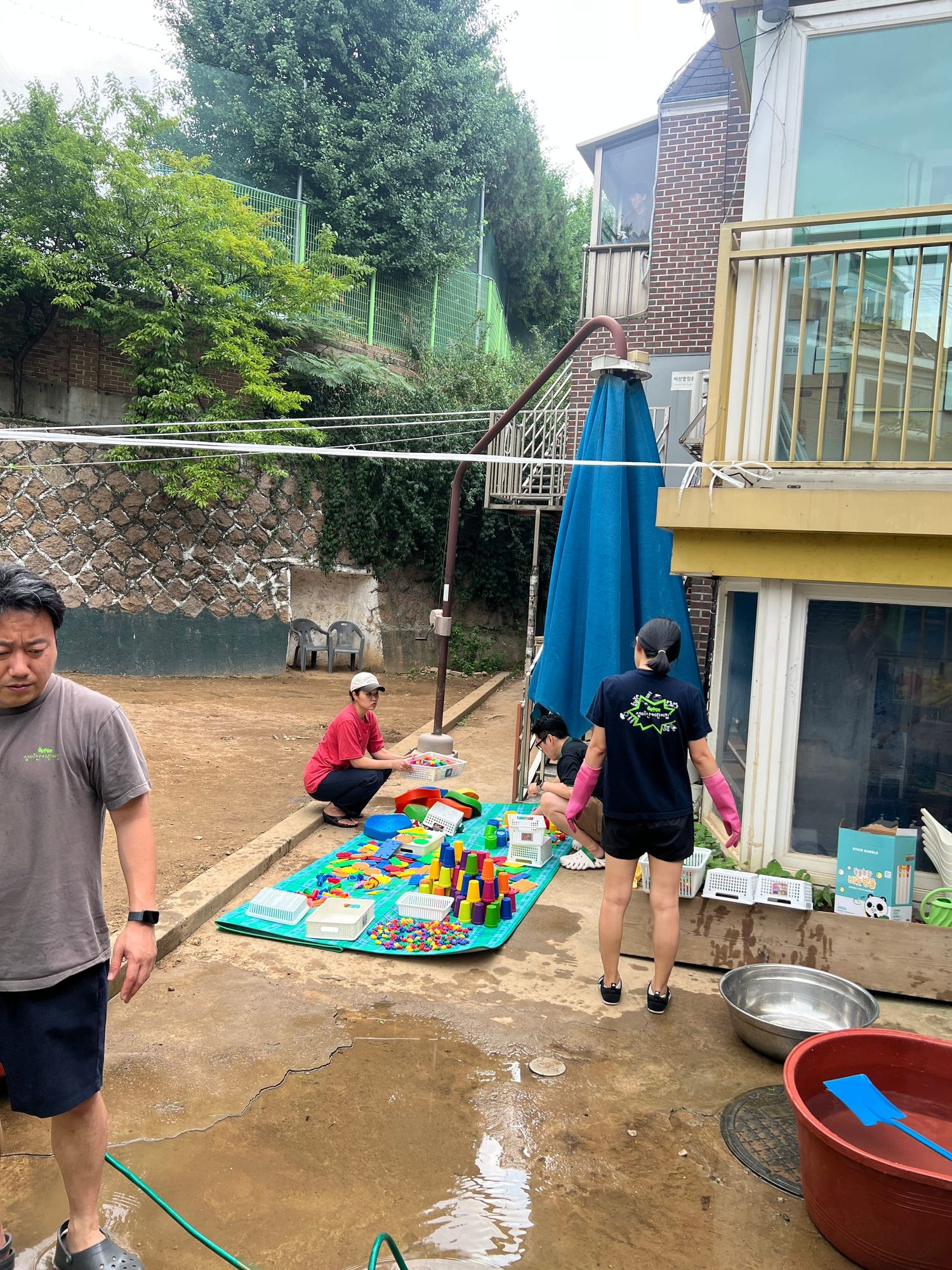 성미산어린이집 여름 대청소, 부모 참여로 완성한 깨끗한 공동육아 공간