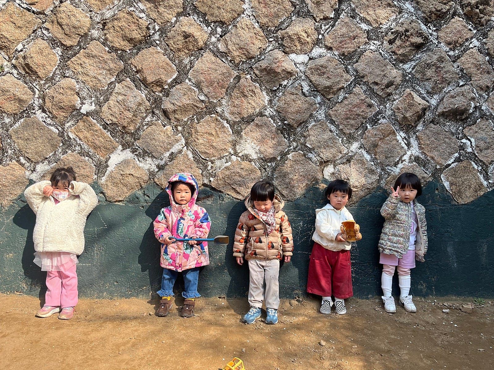 어린이집 적응 기간, 울던 아이가 인사하게 되기까지 두 달의 변화