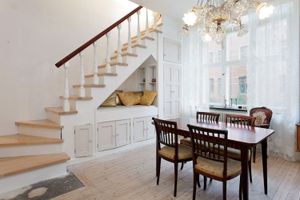 Rescuing a 100 year old apartment with reclaimed wood