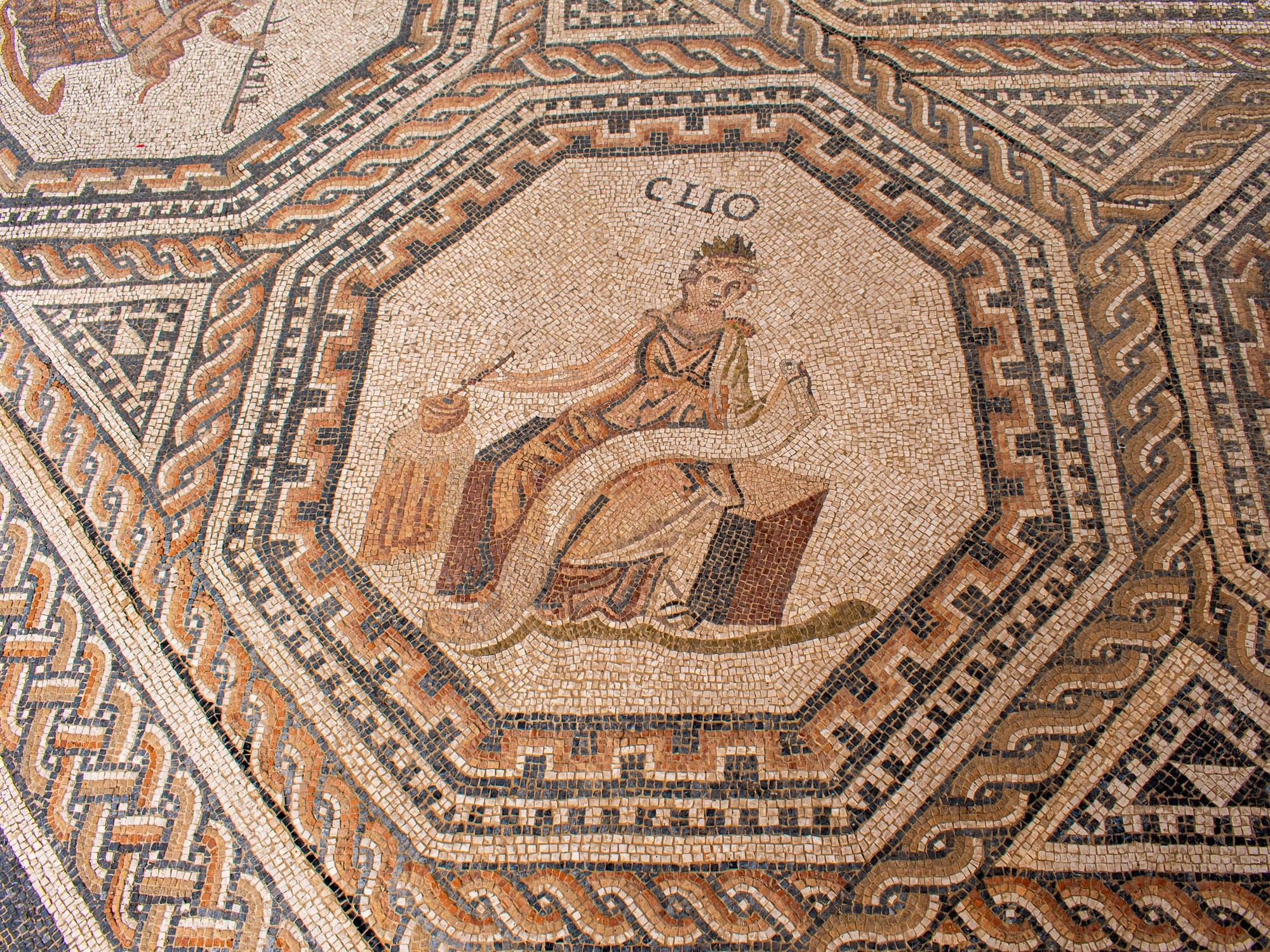 CLIOS (HISTORY)