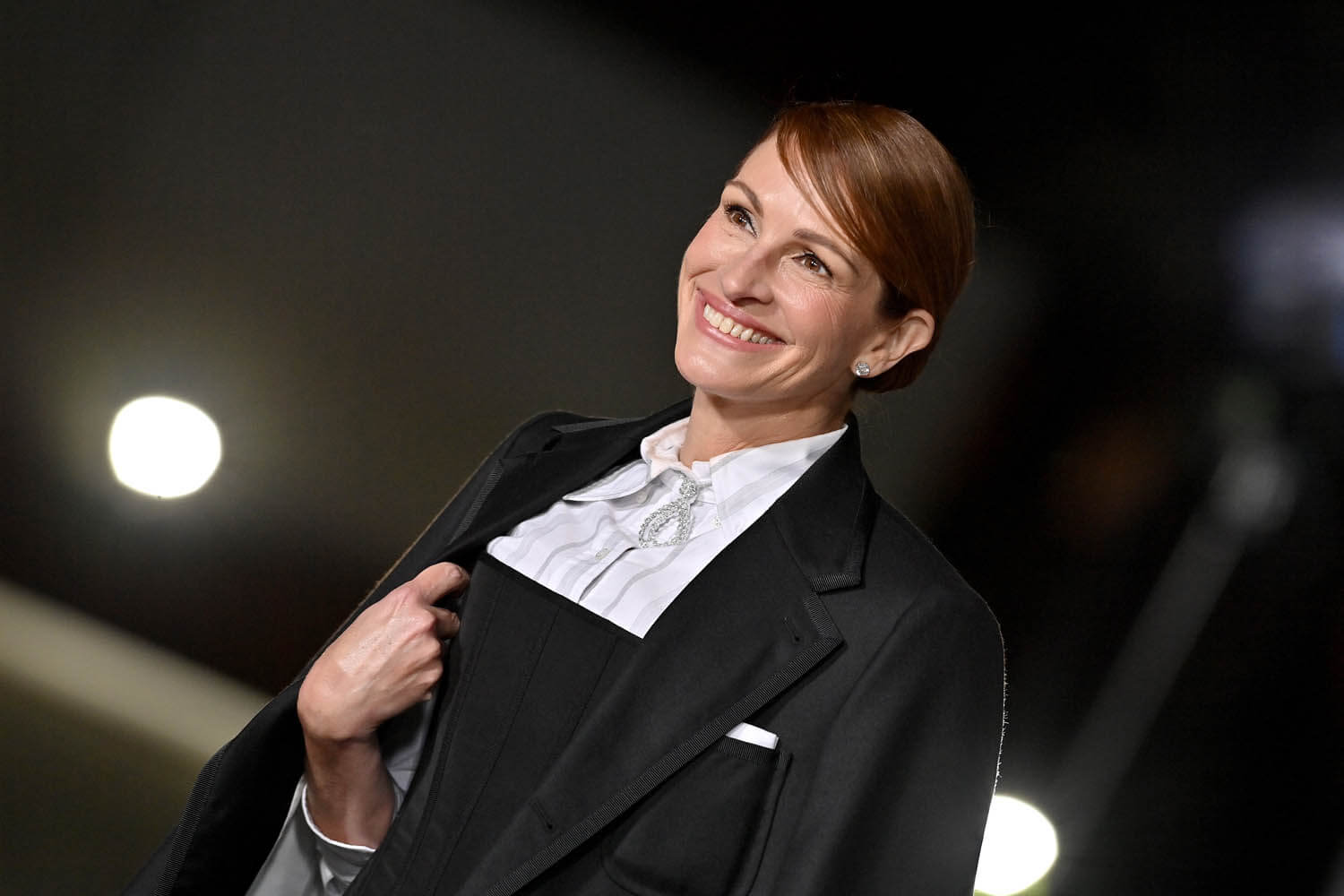 Julia Roberts arrives at the 2nd Annual Academy Museum Gala