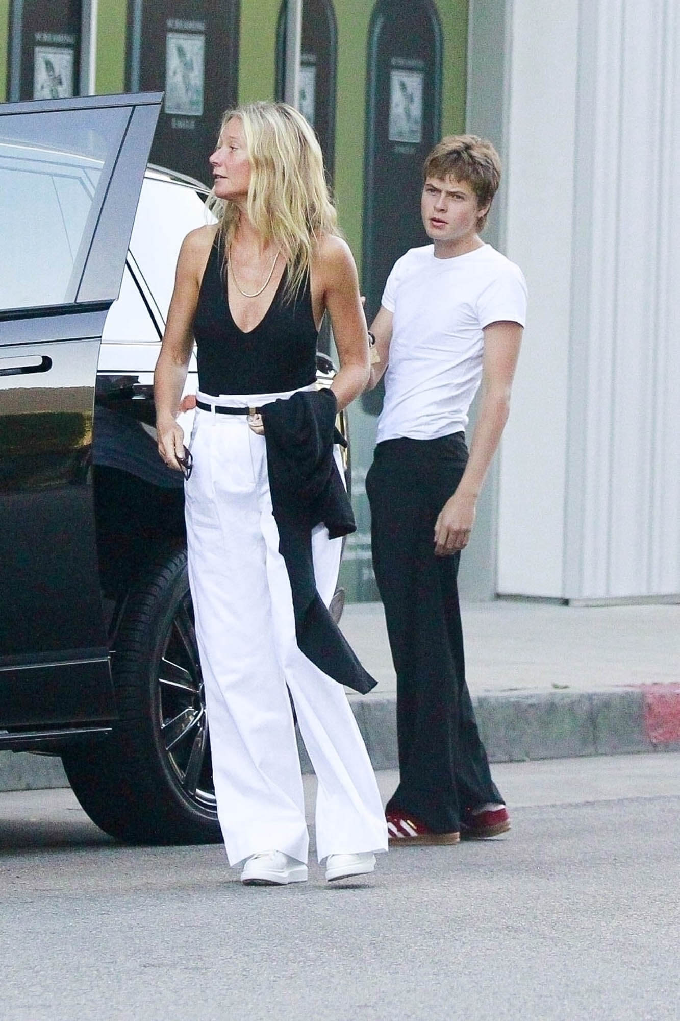 Gwyneth Paltrow at dinner