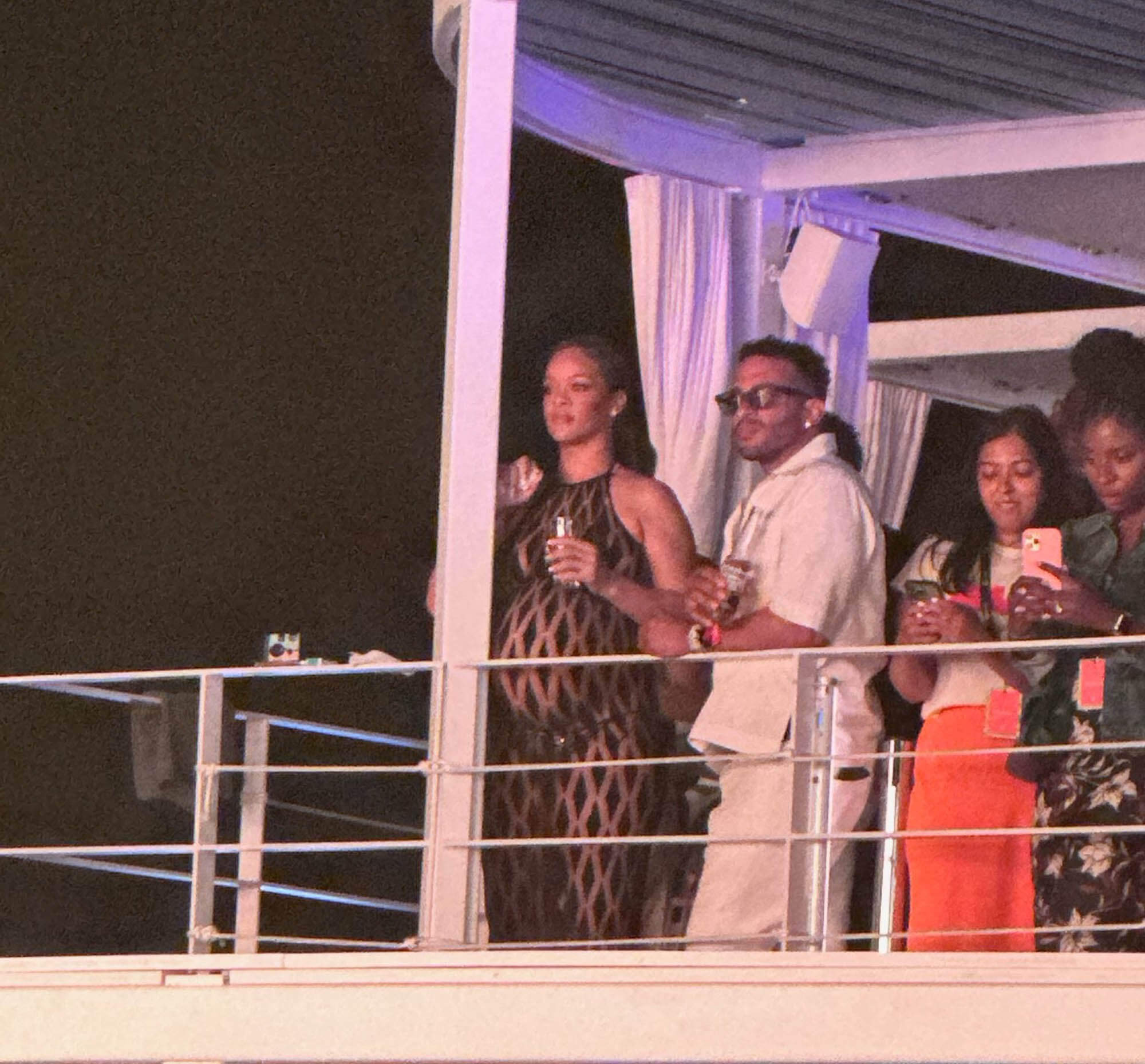 Rihanna with Jason Lee