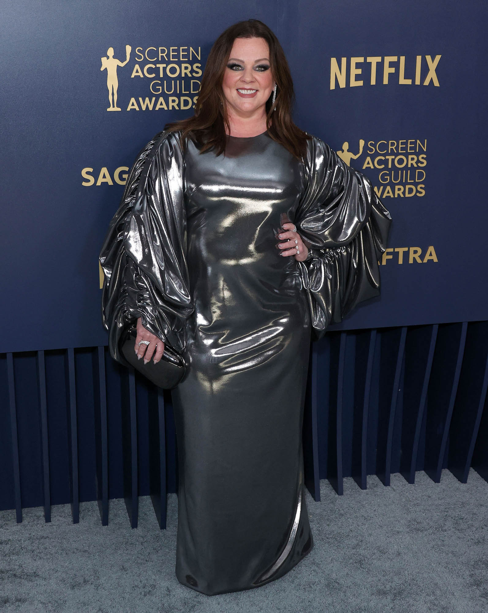 Melissa McCarthy attends the 30th Screen Actors Guild Awards