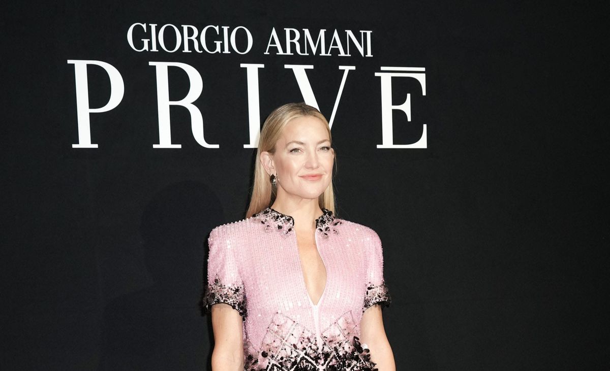 Oscar nominee Kate Hudson appears at Armani Priv in Paris with Diane  Kruger and Norman Reedus