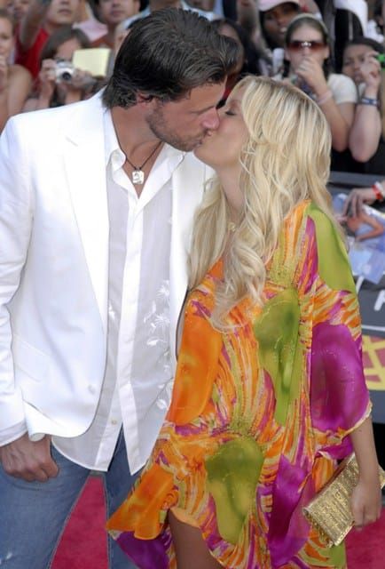 Tori Spelling out for blood
