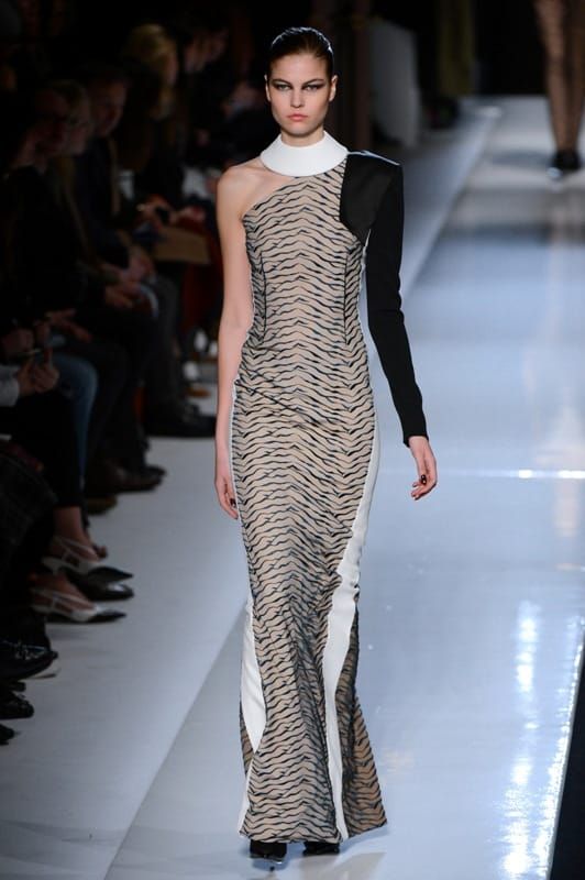 Paris Fashion Week: Roland Mouret RTW F/W 2013
