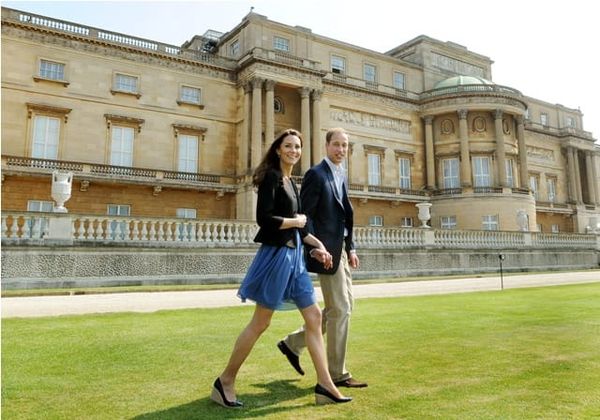 Jolie & the Duchess: thin friends and shoe friends