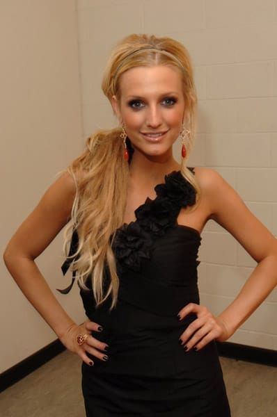 The Thinnification of Ashlee Simpson