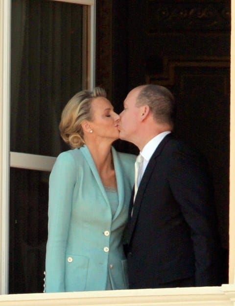 Photo Assumption: Another Balcony Kiss