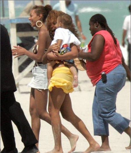 Beyonce on vacay