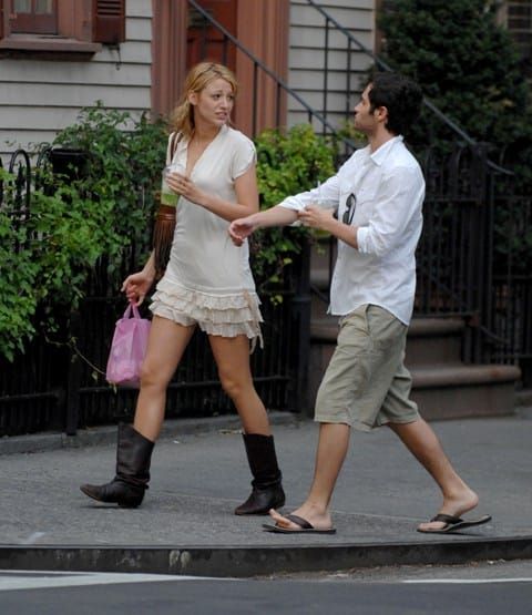 Golden Girl & Lonely Boy hold hands