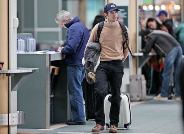 Oh hi Seth Cohen!