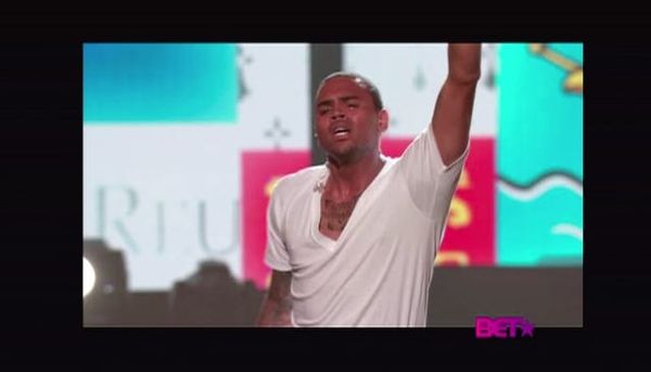 Worst of 2010: Chris Brown cries
