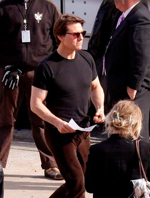 Tight shirt, tight pants, big hair