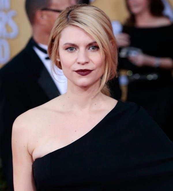 Carpets & Candids: Claire’s bad SAG makeup
