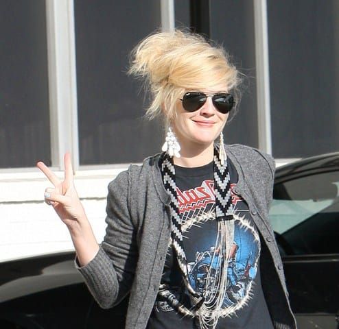Loving her blonde