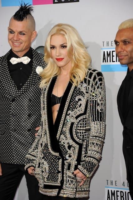 Carpets & Candids: Gwen’s two AMA blazers