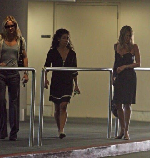 Jen vs Kate: the battle for America"s Sweetheart