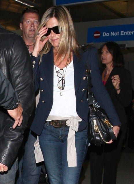 Jen comes home with rings