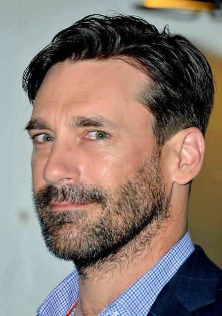 Jon Hamm’s bar moves